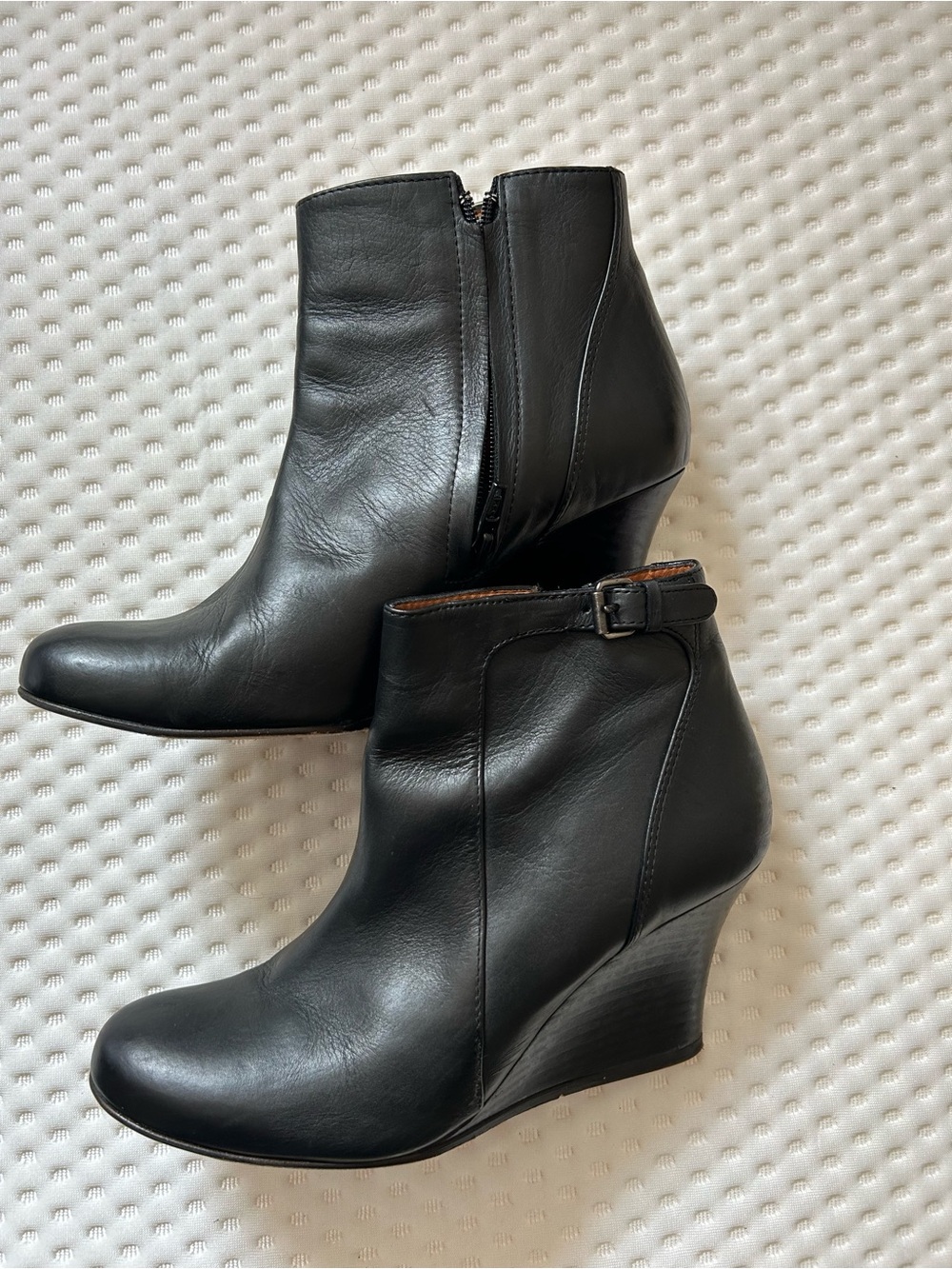 Lanvin Paris Black Leather Wedge Ankle Boots Buckle EU 38 US 8 Alber Elbaz